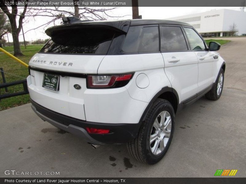 Fuji White / Lunar/Cirrus 2018 Land Rover Range Rover Evoque SE