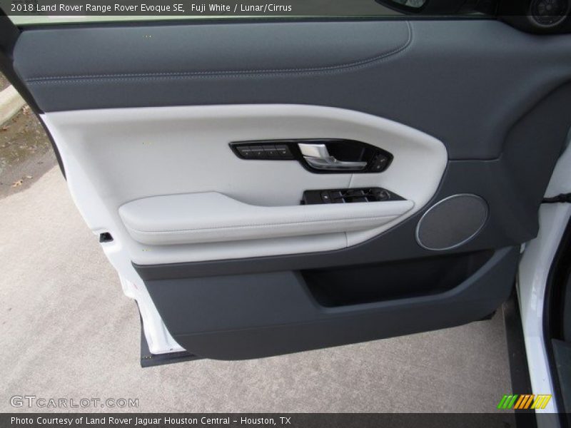 Door Panel of 2018 Range Rover Evoque SE