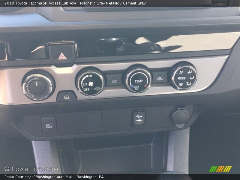 Magnetic Gray Metallic / Cement Gray 2018 Toyota Tacoma SR Access Cab 4x4