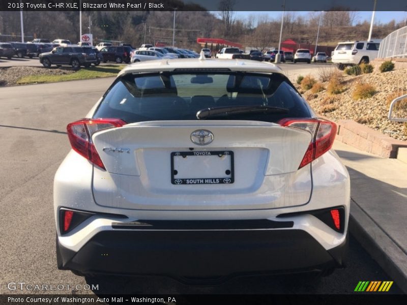 Blizzard White Pearl / Black 2018 Toyota C-HR XLE