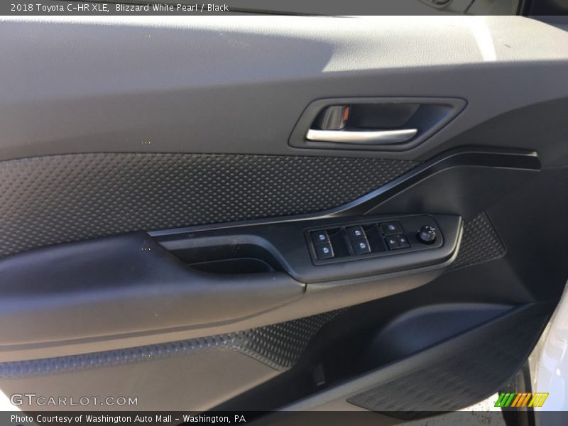 Blizzard White Pearl / Black 2018 Toyota C-HR XLE