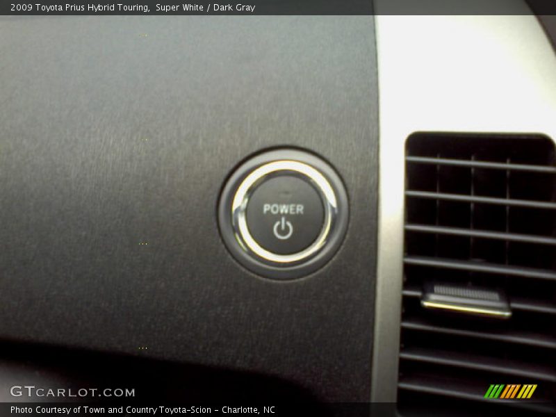 Super White / Dark Gray 2009 Toyota Prius Hybrid Touring