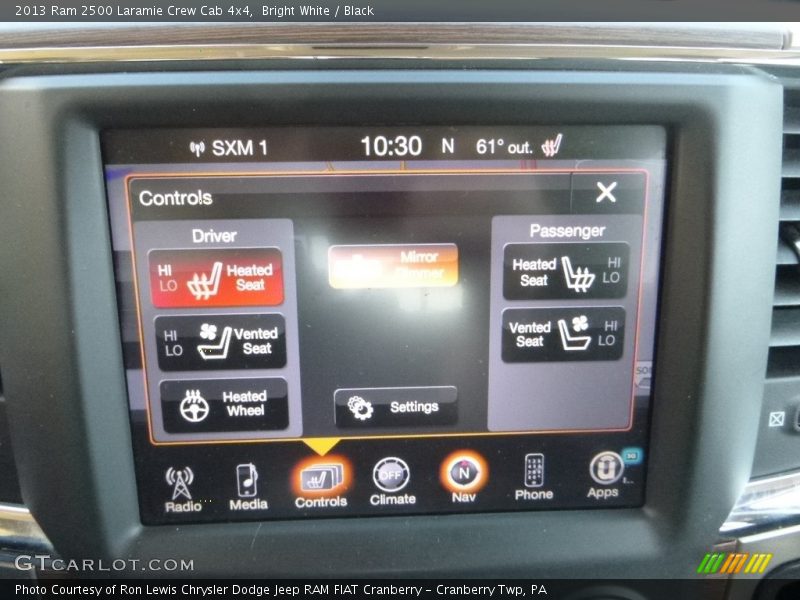 Bright White / Black 2013 Ram 2500 Laramie Crew Cab 4x4