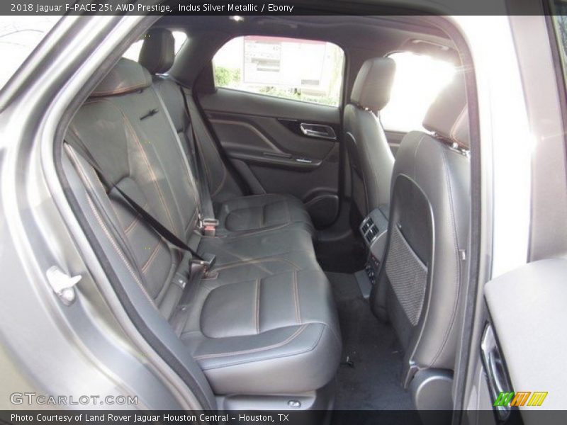Indus Silver Metallic / Ebony 2018 Jaguar F-PACE 25t AWD Prestige