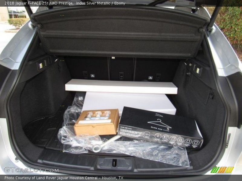 Indus Silver Metallic / Ebony 2018 Jaguar F-PACE 25t AWD Prestige