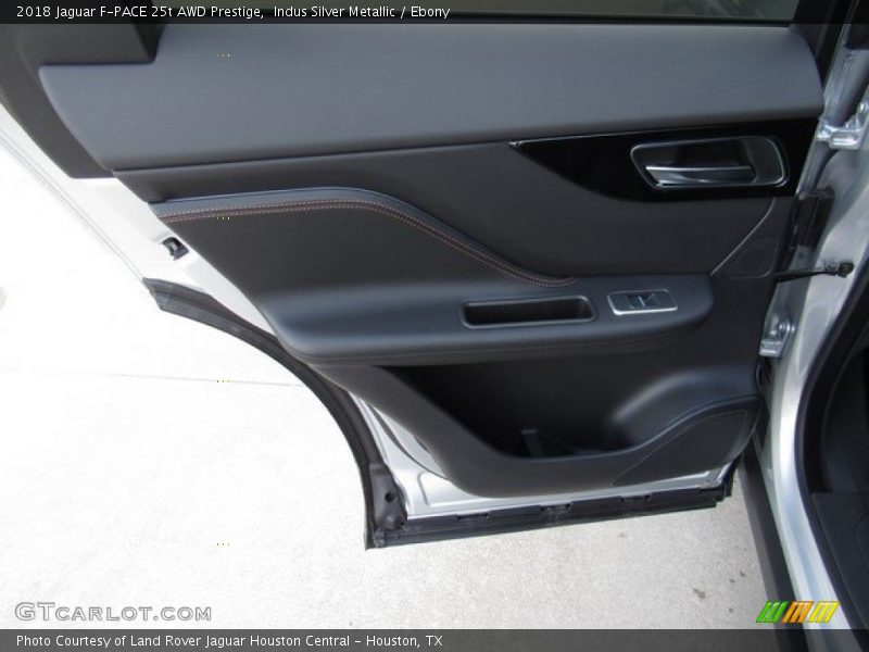 Indus Silver Metallic / Ebony 2018 Jaguar F-PACE 25t AWD Prestige