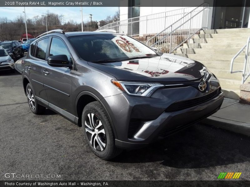Magnetic Gray Metallic / Black 2018 Toyota RAV4 LE