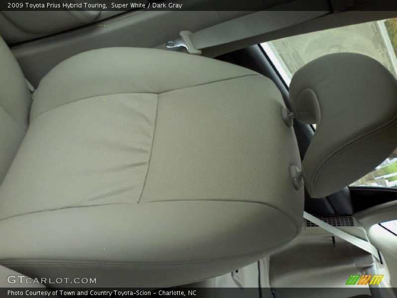 Super White / Dark Gray 2009 Toyota Prius Hybrid Touring