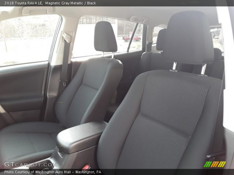 Magnetic Gray Metallic / Black 2018 Toyota RAV4 LE