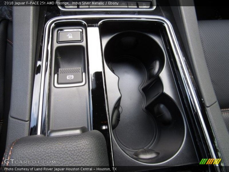 Indus Silver Metallic / Ebony 2018 Jaguar F-PACE 25t AWD Prestige