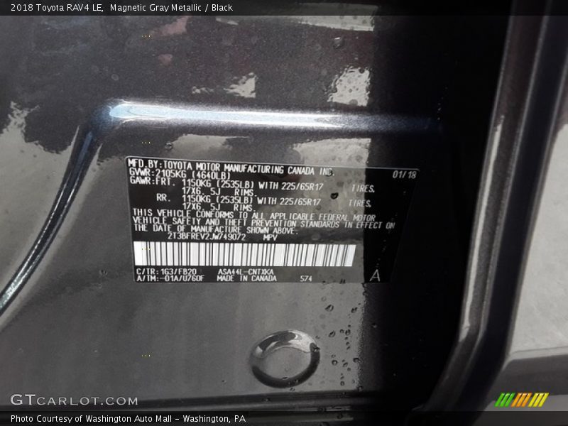 Magnetic Gray Metallic / Black 2018 Toyota RAV4 LE