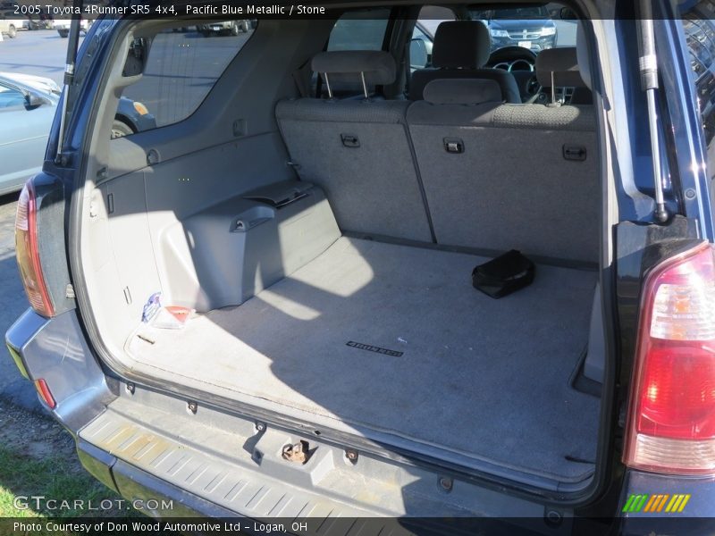 Pacific Blue Metallic / Stone 2005 Toyota 4Runner SR5 4x4