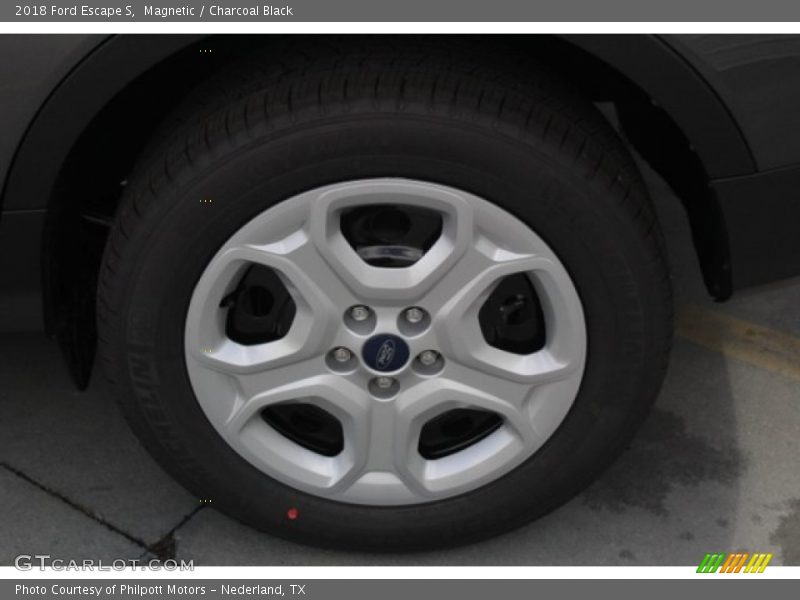 Magnetic / Charcoal Black 2018 Ford Escape S