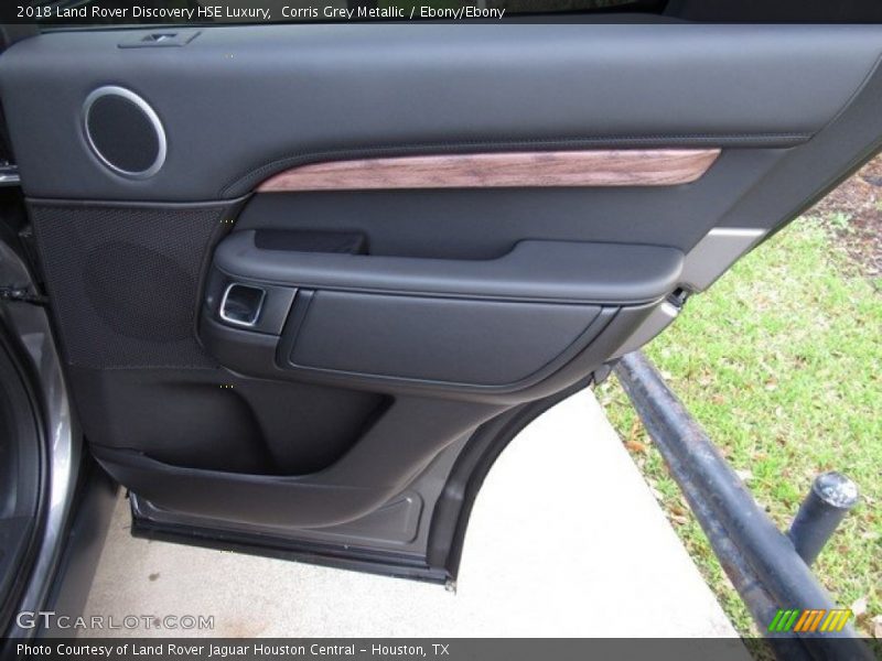 Corris Grey Metallic / Ebony/Ebony 2018 Land Rover Discovery HSE Luxury