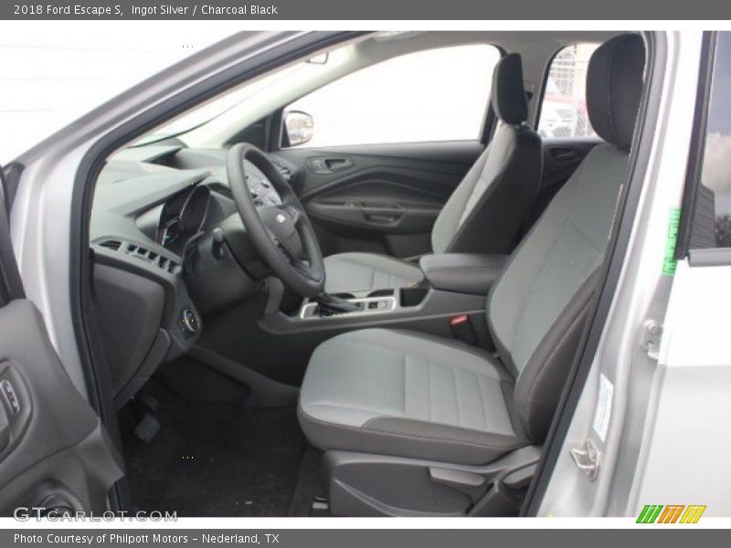Ingot Silver / Charcoal Black 2018 Ford Escape S