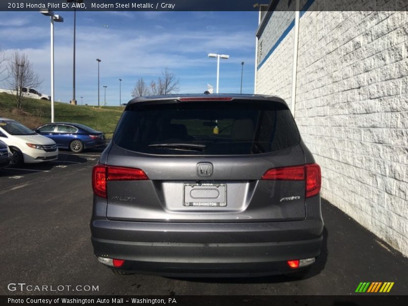 Modern Steel Metallic / Gray 2018 Honda Pilot EX AWD