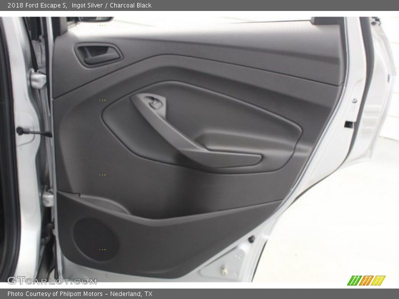 Ingot Silver / Charcoal Black 2018 Ford Escape S