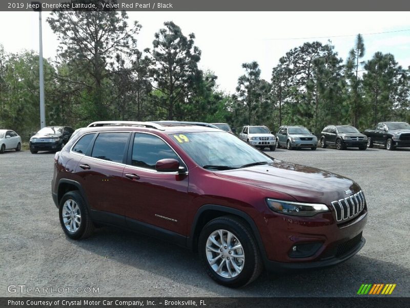 Velvet Red Pearl / Black 2019 Jeep Cherokee Latitude