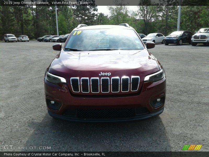 Velvet Red Pearl / Black 2019 Jeep Cherokee Latitude