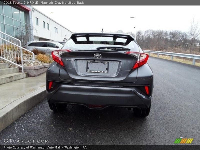 Magnetic Gray Metallic / Black 2018 Toyota C-HR XLE