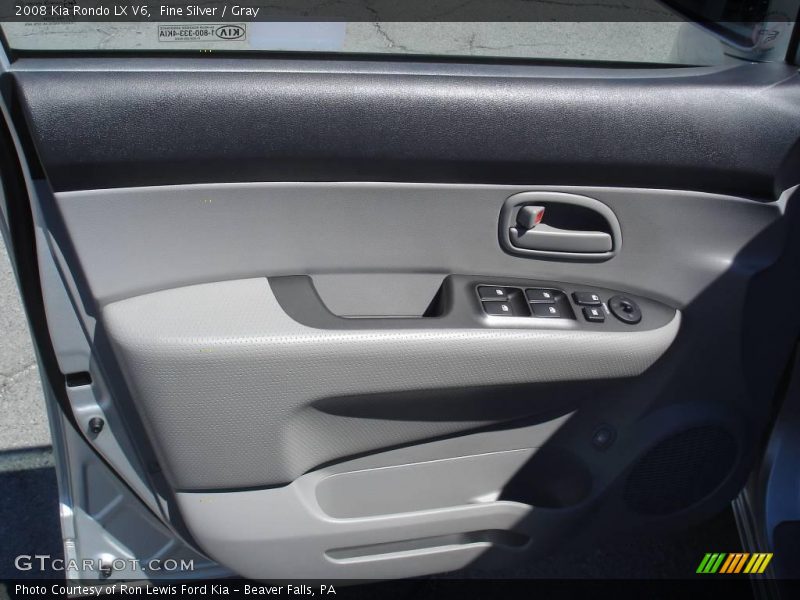 Fine Silver / Gray 2008 Kia Rondo LX V6