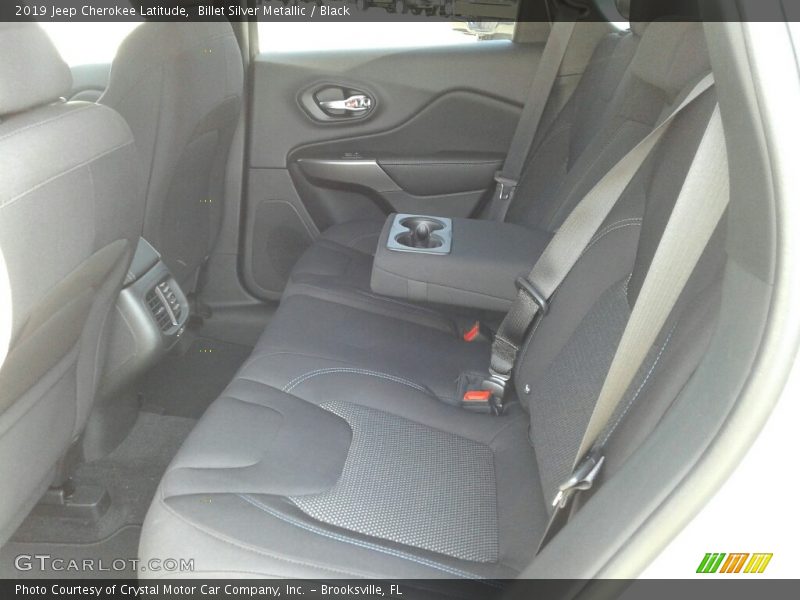 Billet Silver Metallic / Black 2019 Jeep Cherokee Latitude