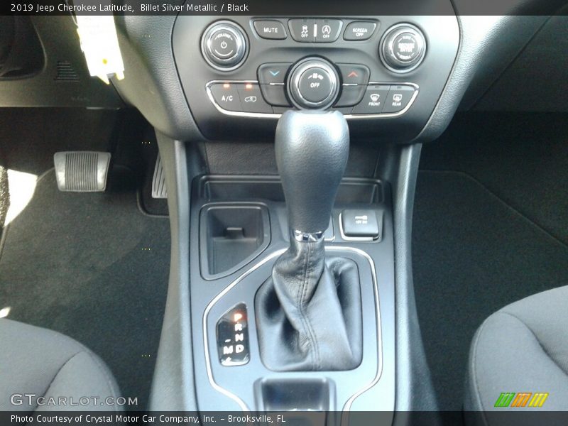 Controls of 2019 Cherokee Latitude