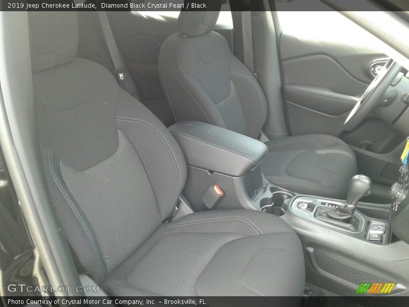 Diamond Black Crystal Pearl / Black 2019 Jeep Cherokee Latitude