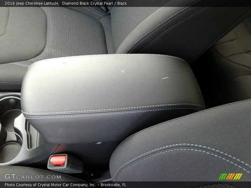 Diamond Black Crystal Pearl / Black 2019 Jeep Cherokee Latitude