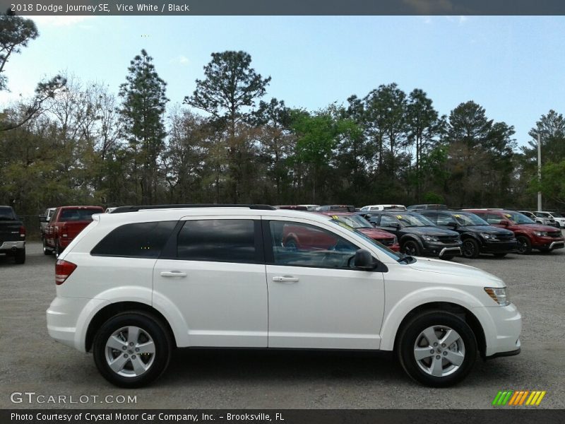 Vice White / Black 2018 Dodge Journey SE