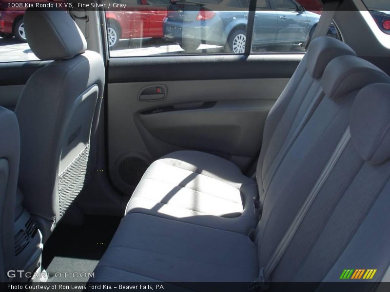 Fine Silver / Gray 2008 Kia Rondo LX V6