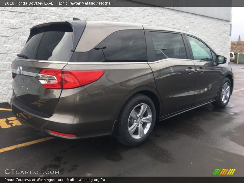 Pacific Pewter Metallic / Mocha 2018 Honda Odyssey EX-L