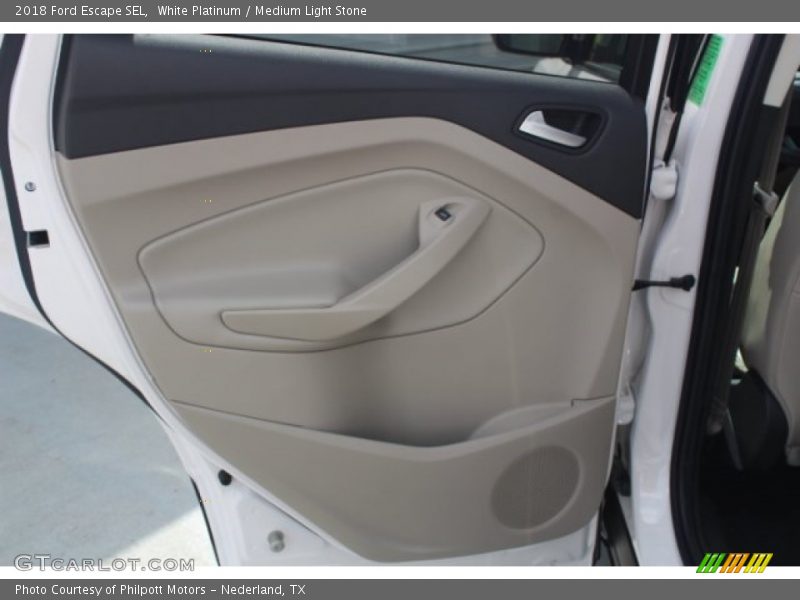 White Platinum / Medium Light Stone 2018 Ford Escape SEL