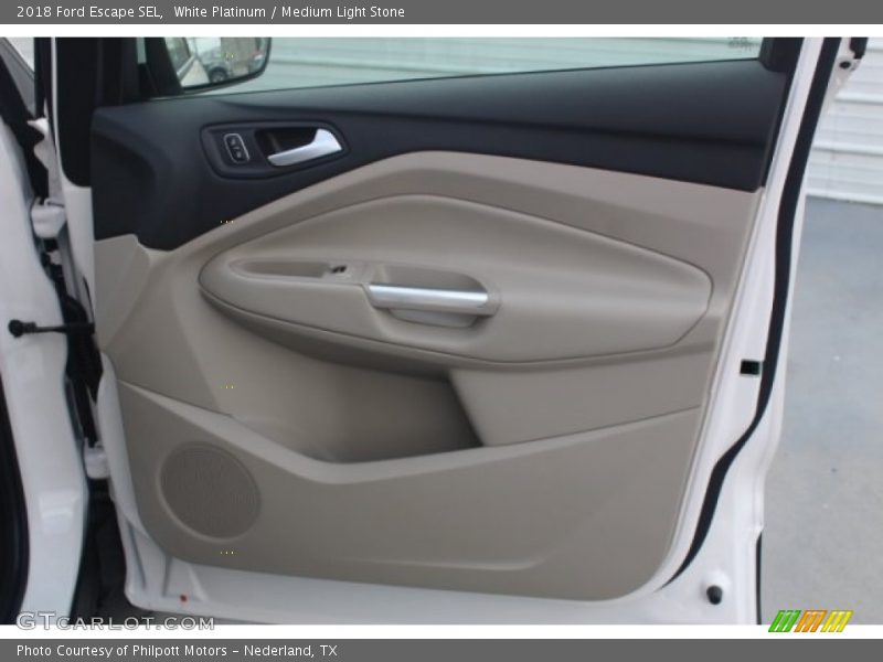 White Platinum / Medium Light Stone 2018 Ford Escape SEL
