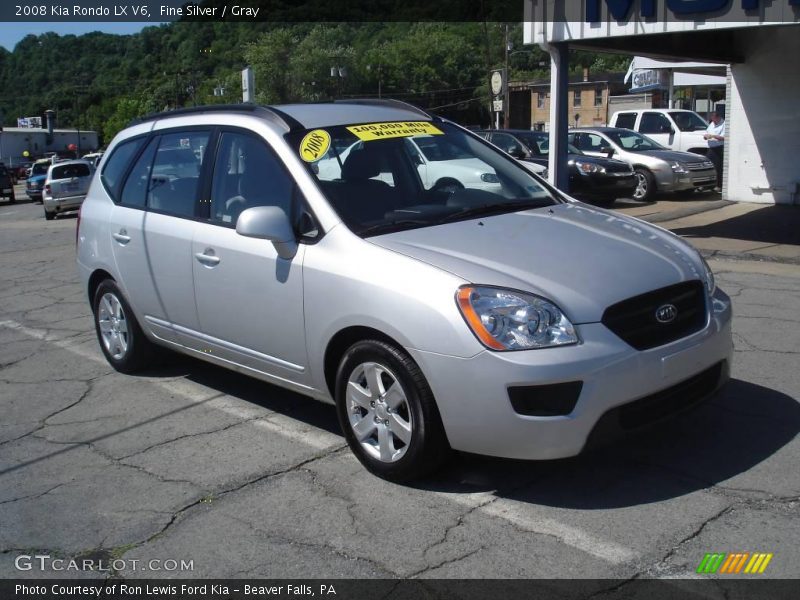 Fine Silver / Gray 2008 Kia Rondo LX V6