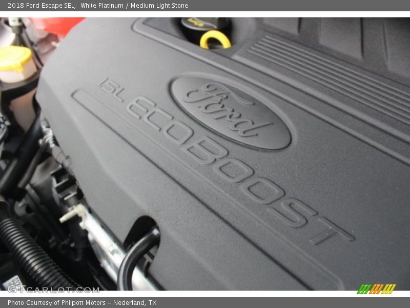 White Platinum / Medium Light Stone 2018 Ford Escape SEL