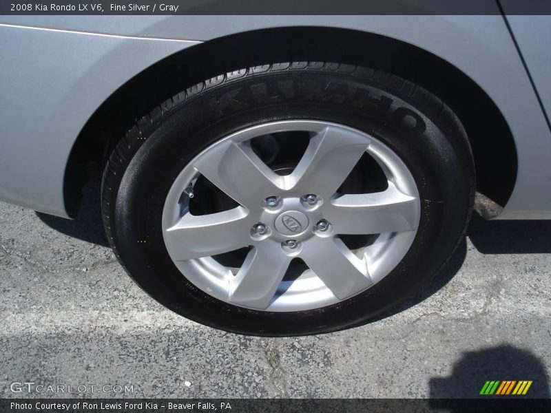 Fine Silver / Gray 2008 Kia Rondo LX V6