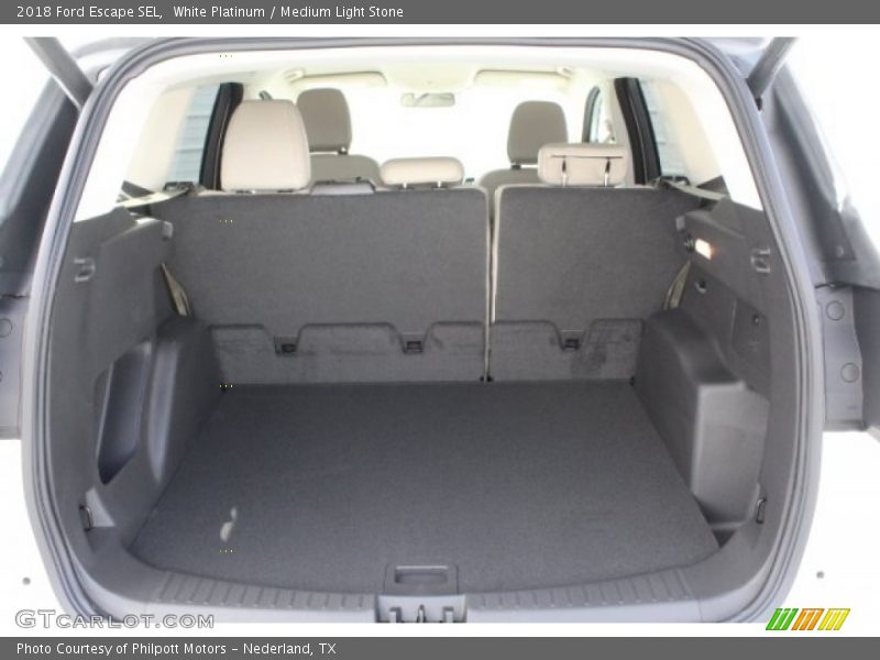 White Platinum / Medium Light Stone 2018 Ford Escape SEL