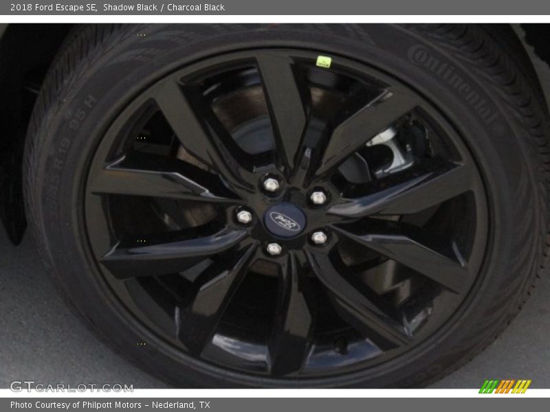 Shadow Black / Charcoal Black 2018 Ford Escape SE