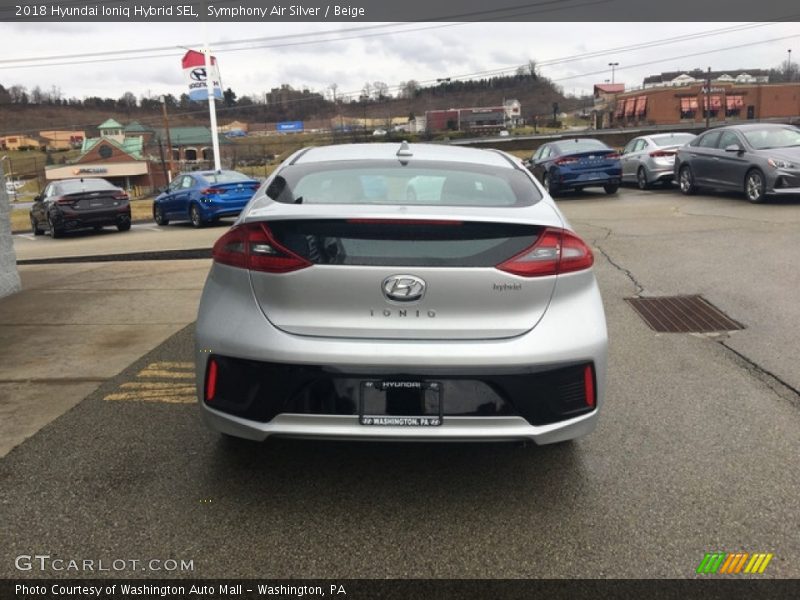 Symphony Air Silver / Beige 2018 Hyundai Ioniq Hybrid SEL