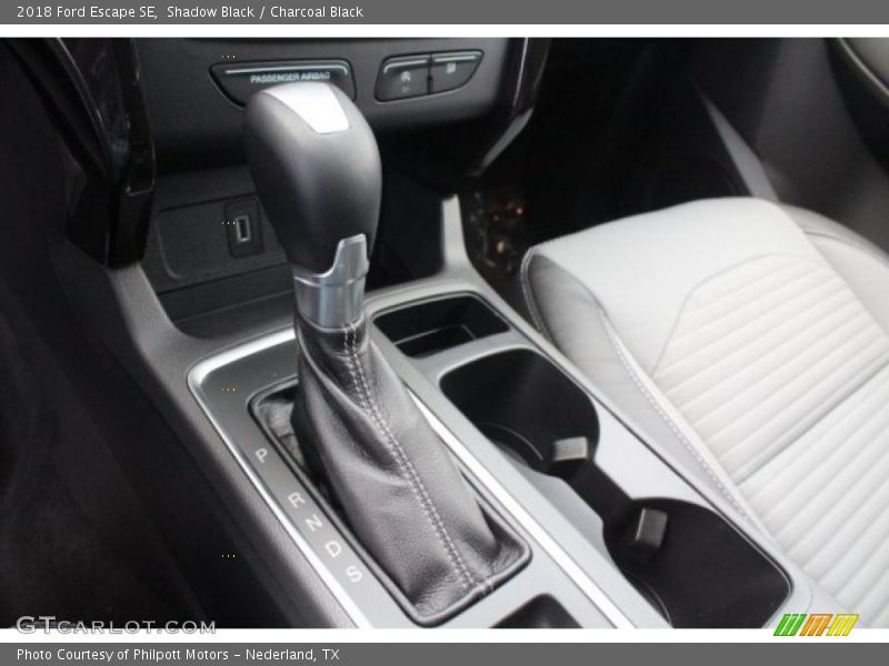 Shadow Black / Charcoal Black 2018 Ford Escape SE