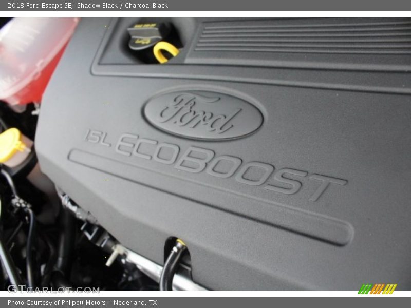 Shadow Black / Charcoal Black 2018 Ford Escape SE