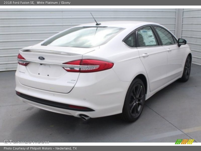 White Platinum / Ebony 2018 Ford Fusion SE