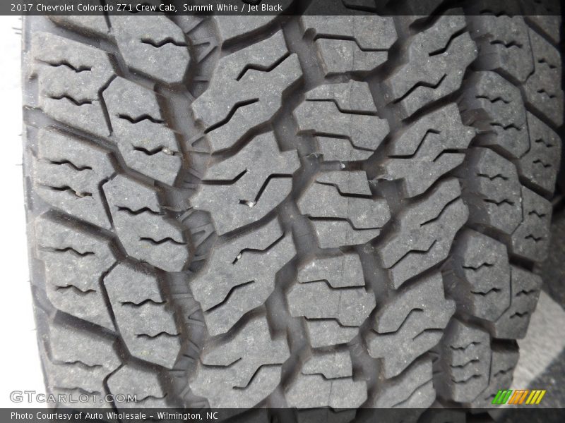 Summit White / Jet Black 2017 Chevrolet Colorado Z71 Crew Cab