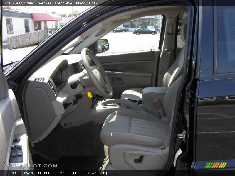 Black / Khaki 2006 Jeep Grand Cherokee Laredo 4x4