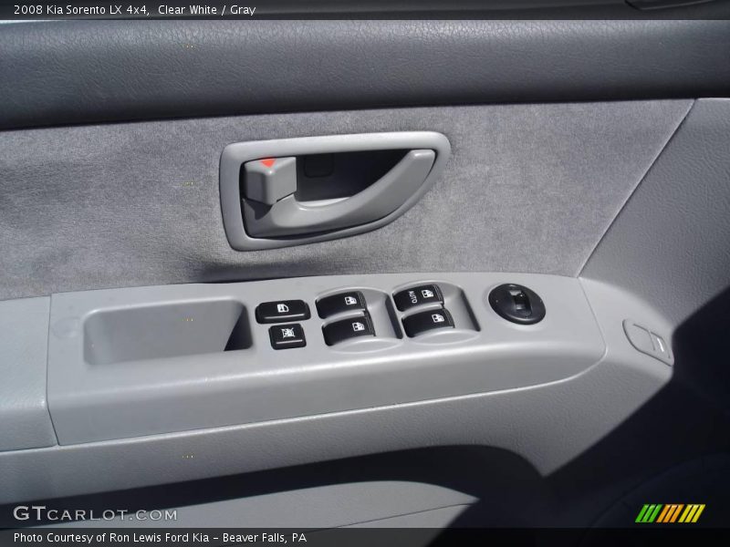 Clear White / Gray 2008 Kia Sorento LX 4x4