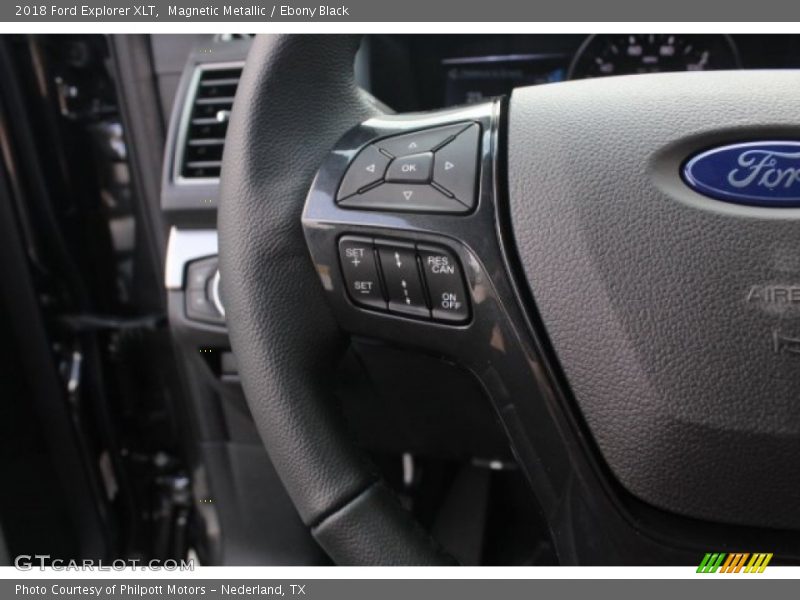 Magnetic Metallic / Ebony Black 2018 Ford Explorer XLT