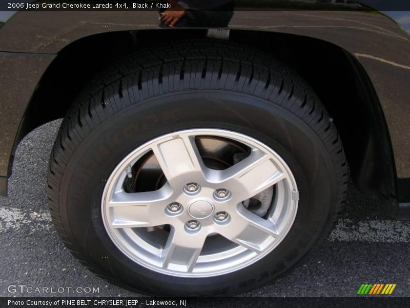 Black / Khaki 2006 Jeep Grand Cherokee Laredo 4x4