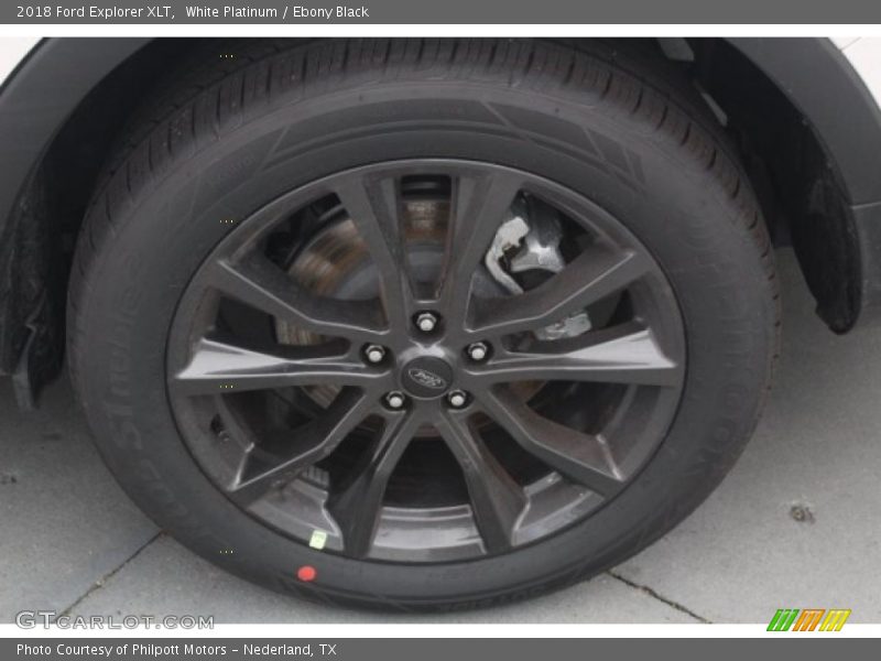 White Platinum / Ebony Black 2018 Ford Explorer XLT