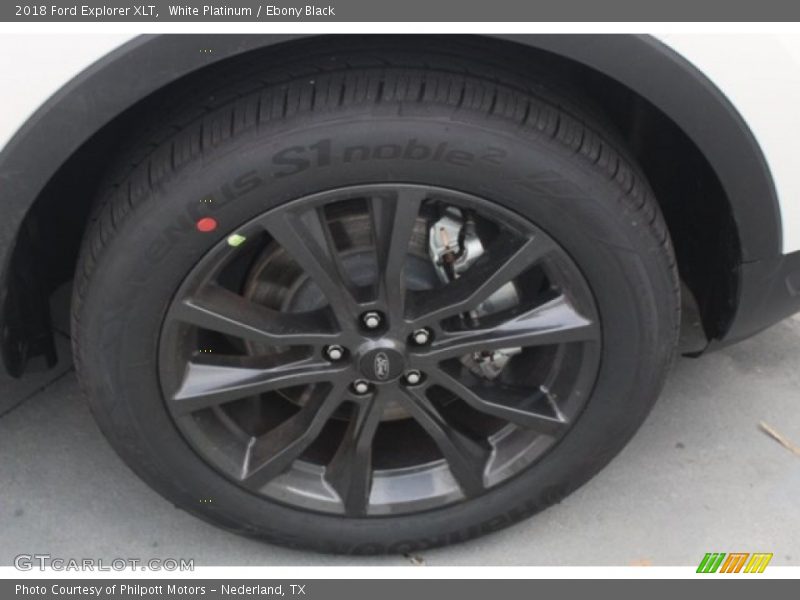 White Platinum / Ebony Black 2018 Ford Explorer XLT